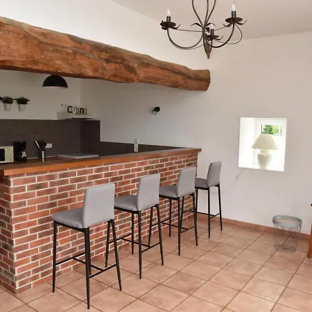 Holiday home Independant Avec Piscine, Grande Terrasse, Jardin, Barbecue, Proche St Pourcain/sioule Et Souvigny - Fr-1-489-78 Cressanges
