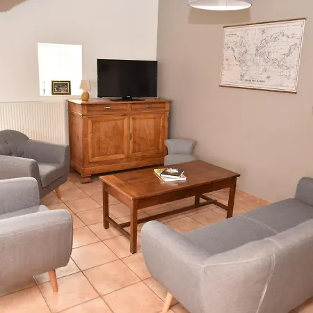 Independant Avec Piscine, Grande Terrasse, Jardin, Barbecue, Proche St Pourcain/sioule Et Souvigny - Fr-1-489-78 * Cressanges